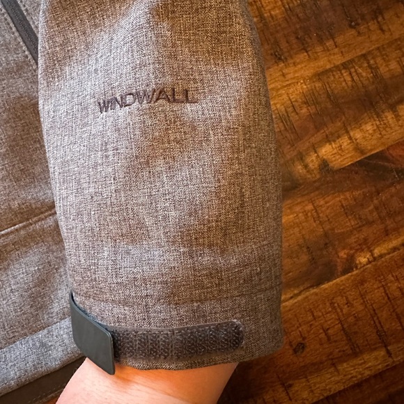 Men’s north face jacket - Picture 4 of 5